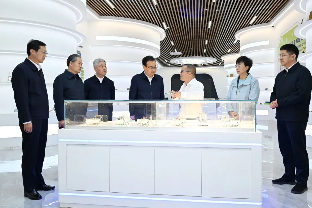 ����˳�ڻ����ص��в������·á�����ӷ�