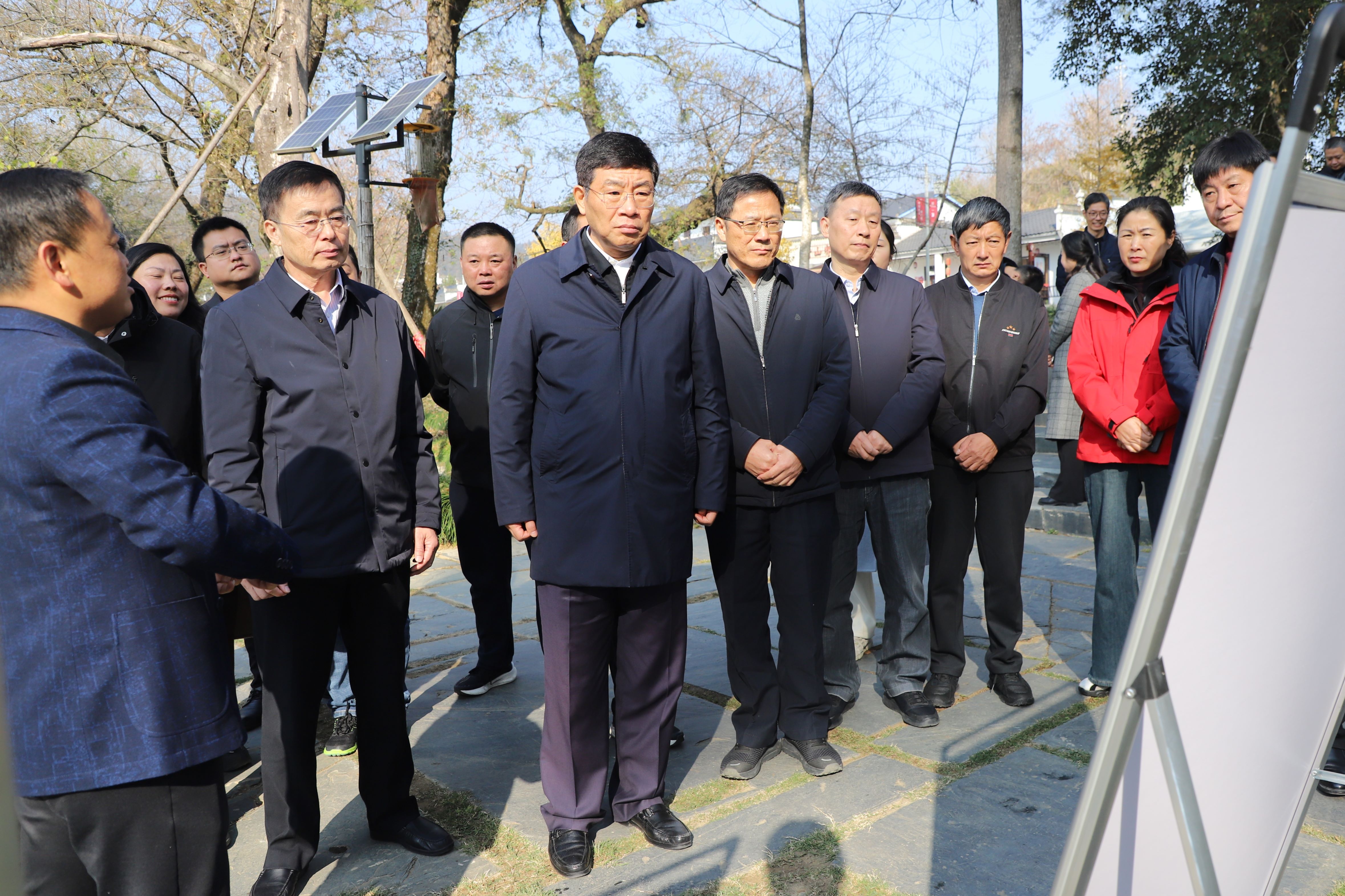何树山率部分在皖全国人大代表赴池州、黄山开展集中视察 何树山率部分在皖全国人大代表赴池州、黄山开展集中视察